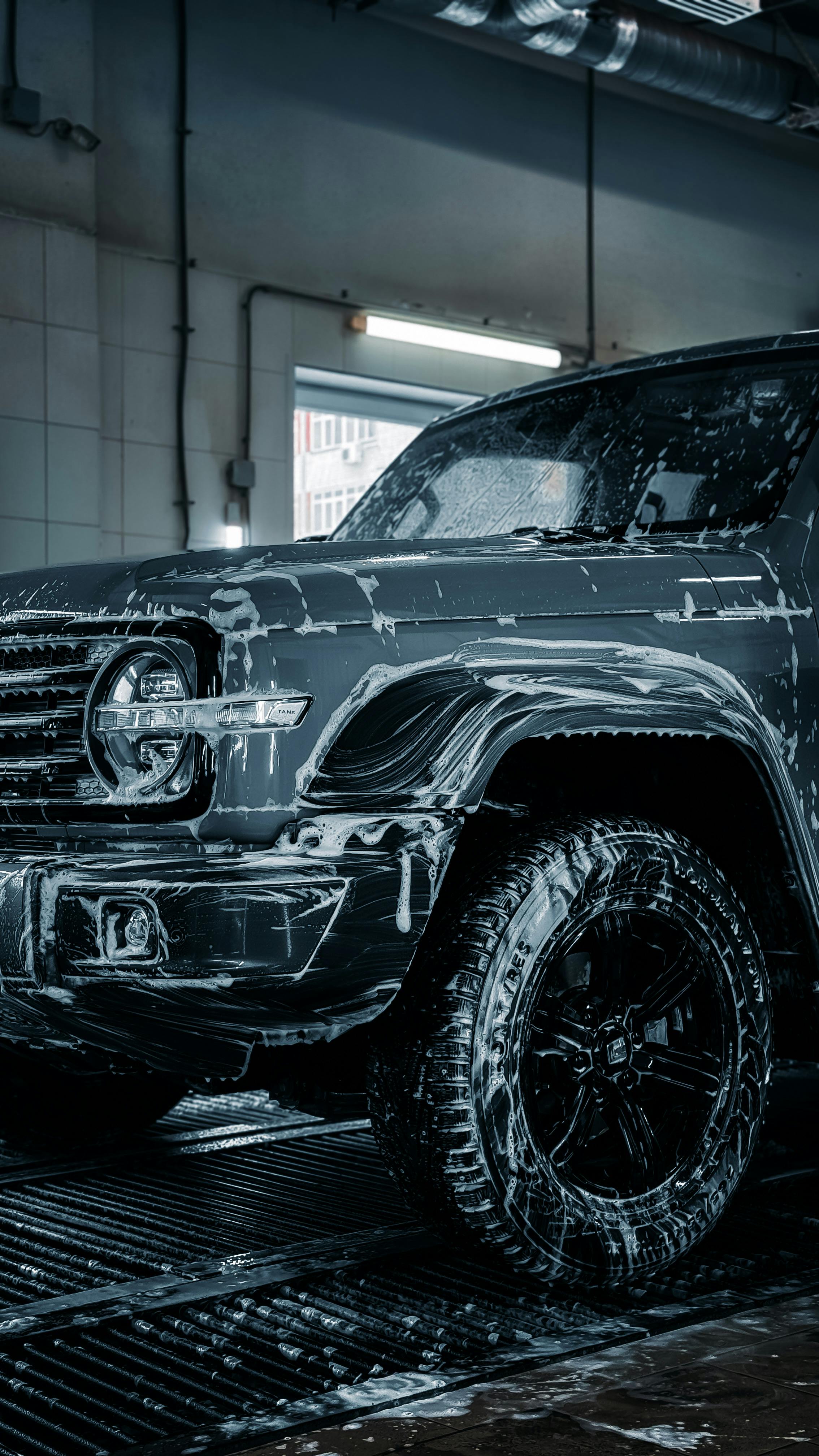 SUV